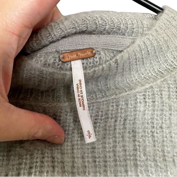 |EUC| FREE PEOPLE Autumn Sky Pullover Sweater - Picture 5 of 7